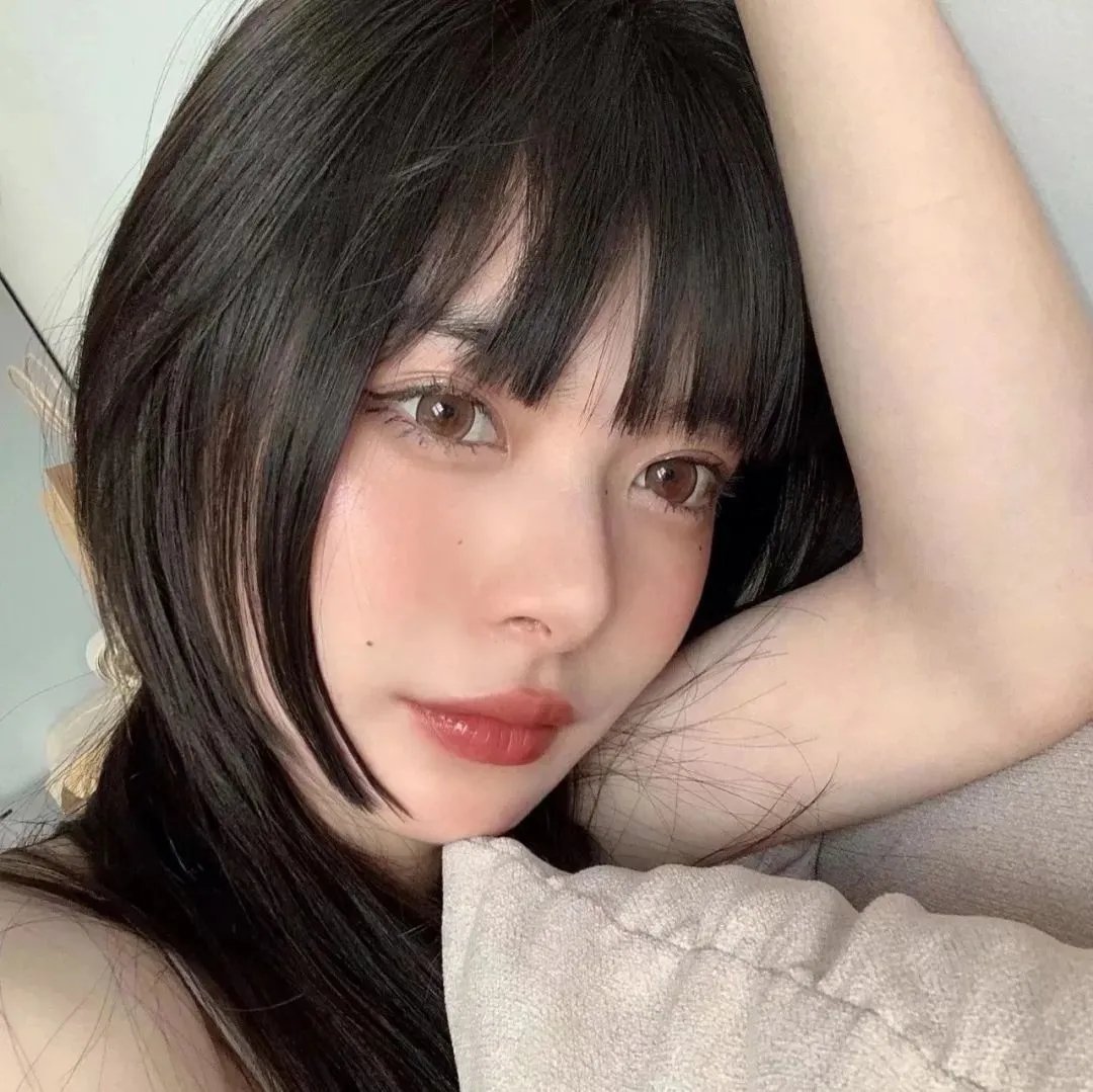 冲浪美眉